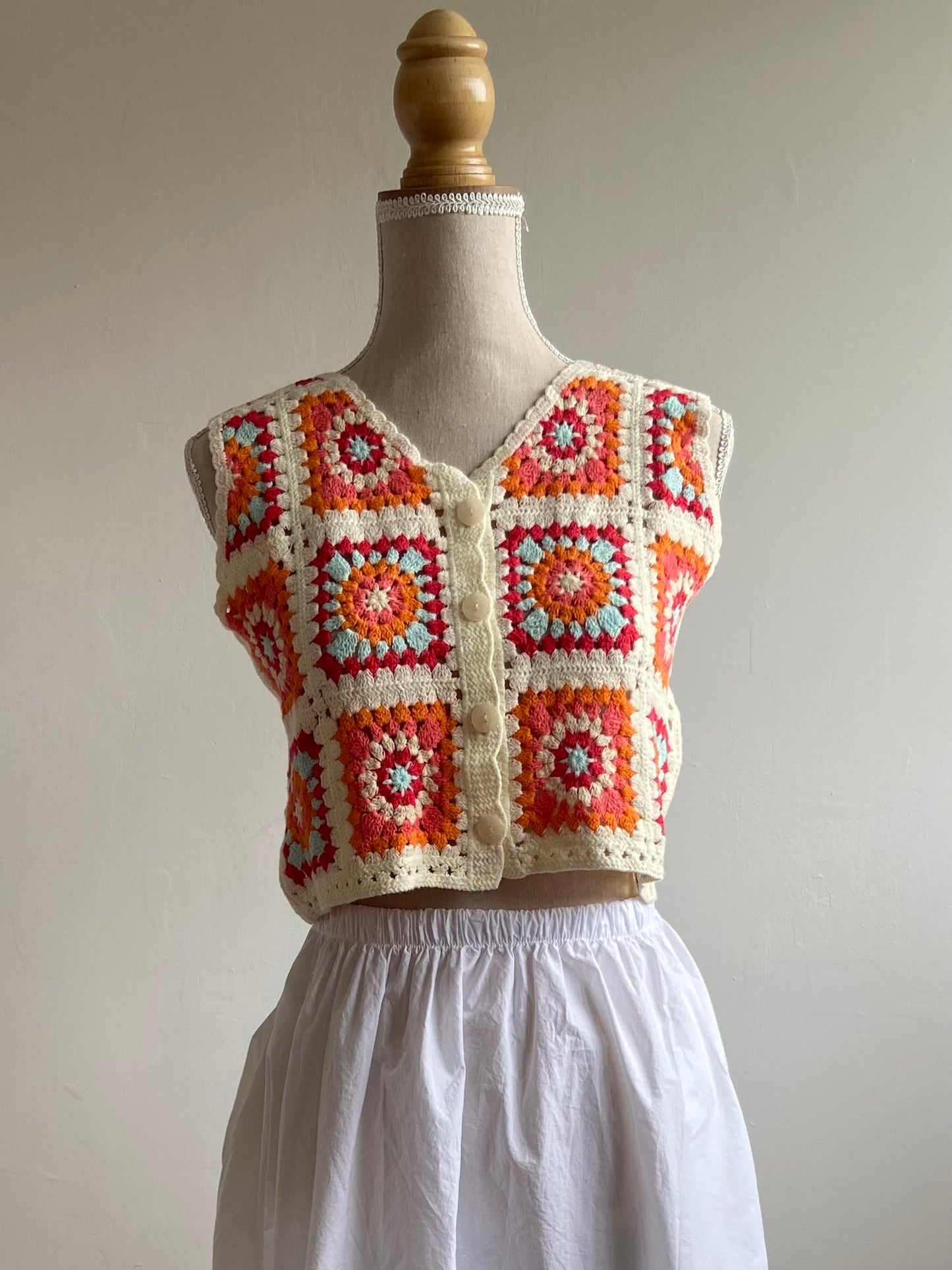 MULTICOLORE - GILET CROCHET