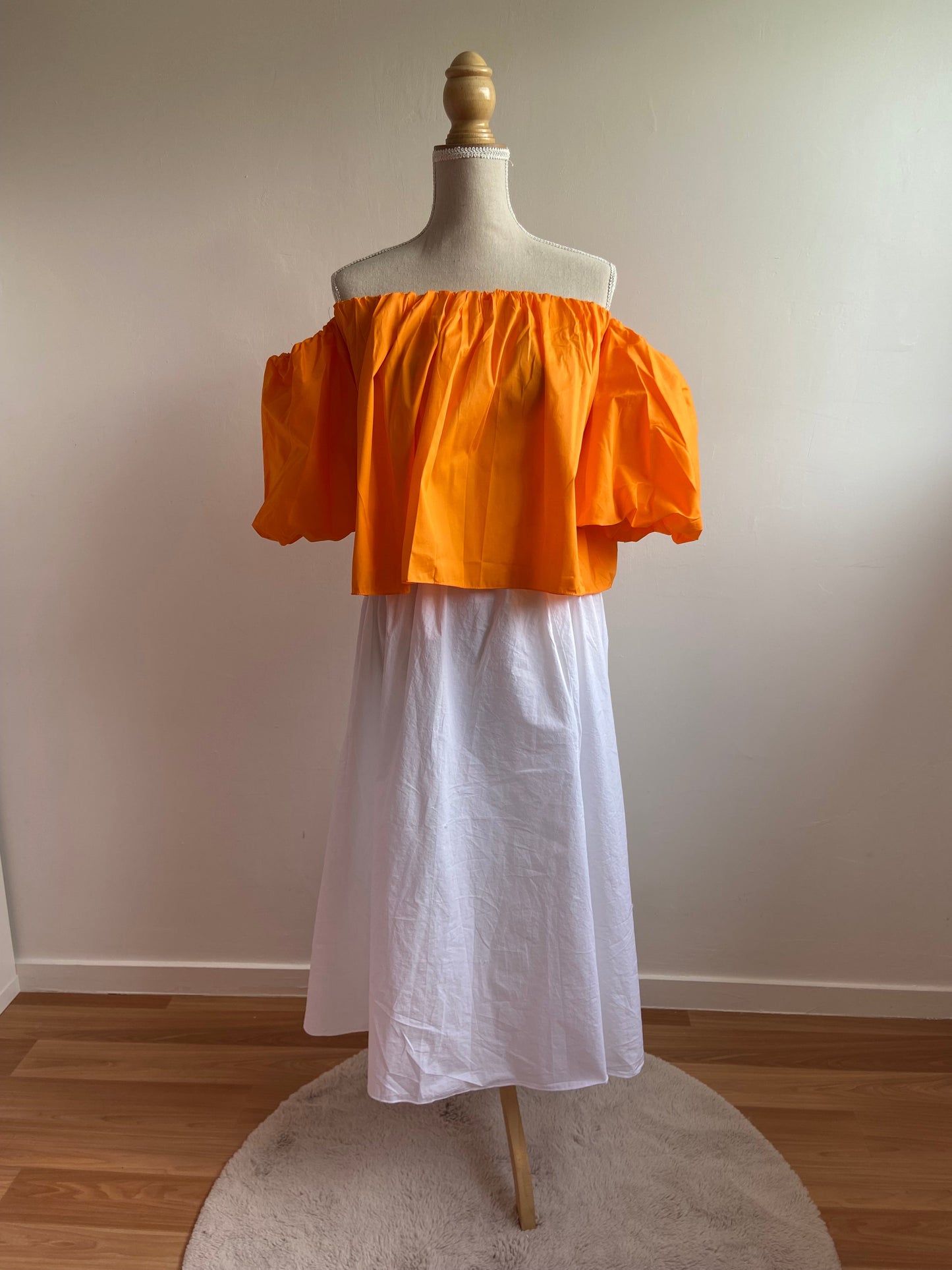 ORANGE - BLOUSE ÉPAULE DÉNUDÉ