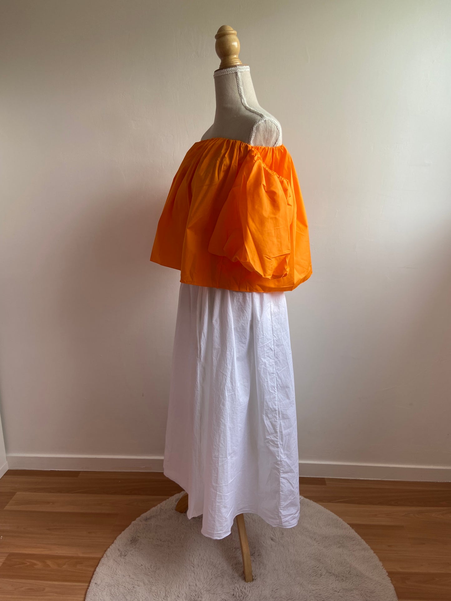 ORANGE - BLOUSE ÉPAULE DÉNUDÉ
